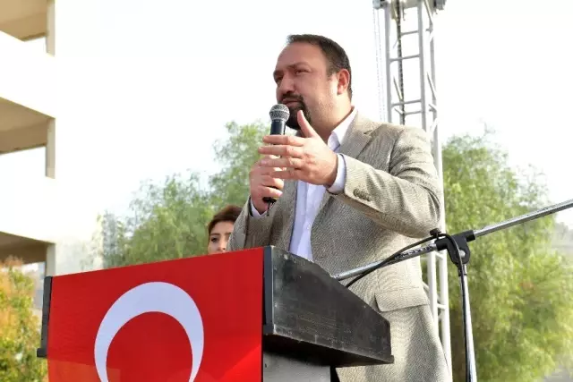 Soyer'den Harmandalı müjdesi: 'Harmandalı'nda elektrik üretmeye başlıyoruz' Soyer'den Harmandalı müjdesi: 'Harmandalı'nda elektrik üretmeye başlıyoruz'