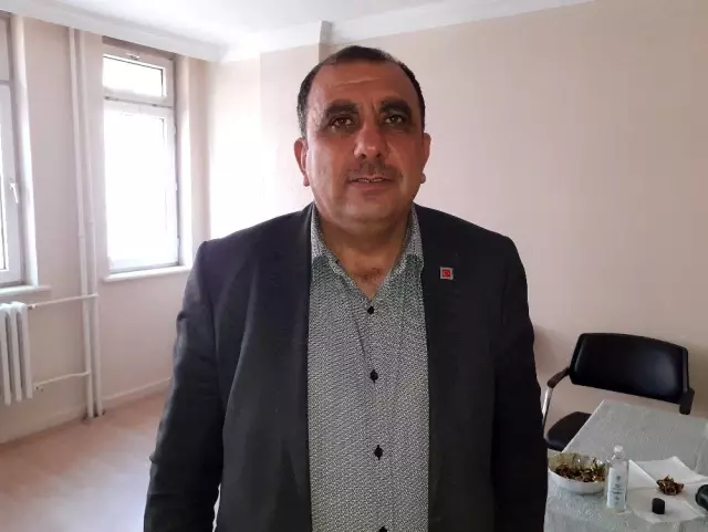 Şuhut'ta 19 Ekim Muhtarlar Günü törenle kutlandı Şuhut'ta 19 Ekim Muhtarlar Günü törenle kutlandı
