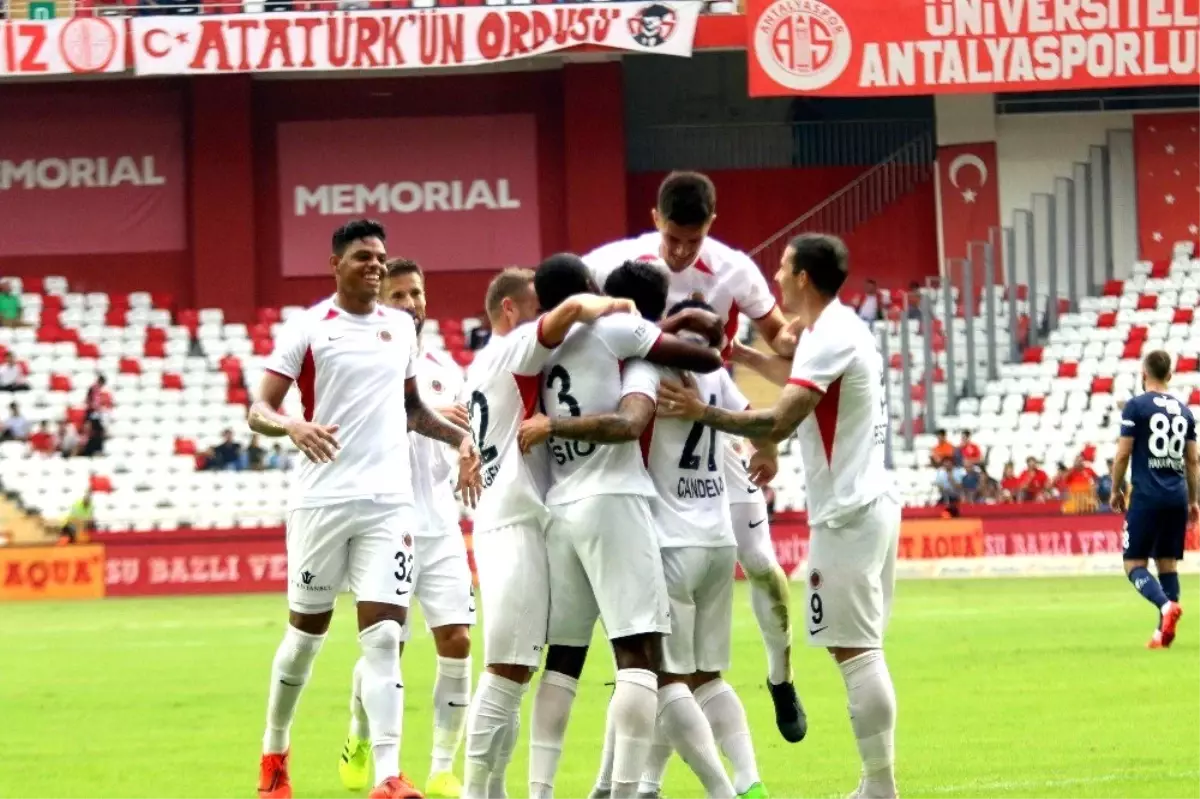 Süper Lig: Antalyaspor: 0 - Gençlerbirliği: 5 (İlk yarı)
