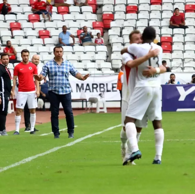 Süper Lig: Antalyaspor: 0 - Gençlerbirliği: 5 (İlk yarı) Süper Lig: Antalyaspor: 0 - Gençlerbirliği: 5 (İlk yarı)