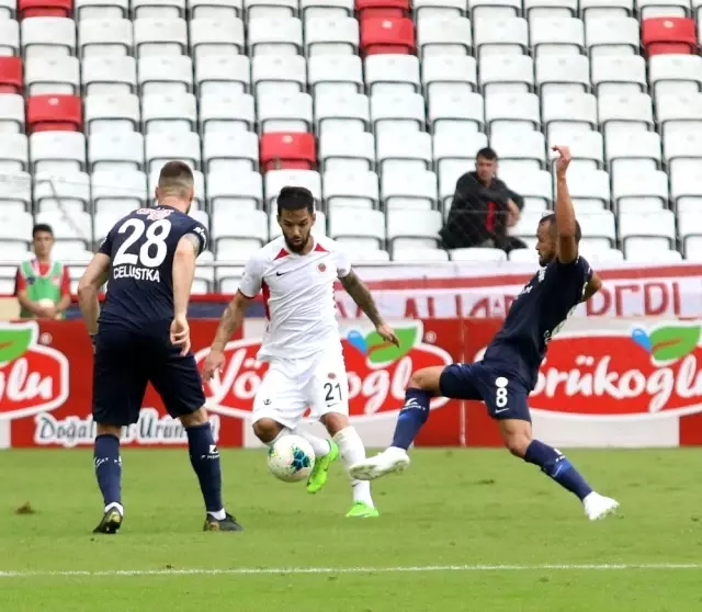 Süper Lig: Antalyaspor: 0 - Gençlerbirliği: 5 (İlk yarı) Süper Lig: Antalyaspor: 0 - Gençlerbirliği: 5 (İlk yarı)