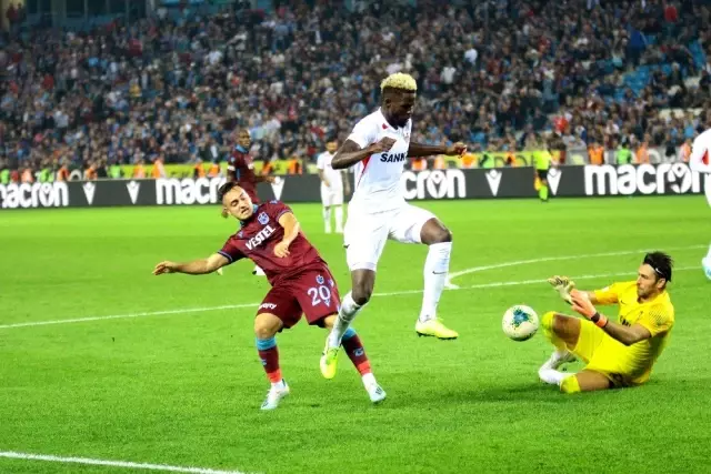 Süper Lig: Trabzonspor: 4 - Gaziantep FK: 1 (Maç sonucu) Süper Lig: Trabzonspor: 4 - Gaziantep FK: 1 (Maç sonucu)