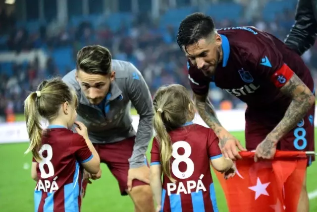 Süper Lig: Trabzonspor: 4 - Gaziantep FK: 1 (Maç sonucu) Süper Lig: Trabzonspor: 4 - Gaziantep FK: 1 (Maç sonucu)