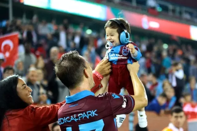 Süper Lig: Trabzonspor: 4 - Gaziantep FK: 1 (Maç sonucu) Süper Lig: Trabzonspor: 4 - Gaziantep FK: 1 (Maç sonucu)