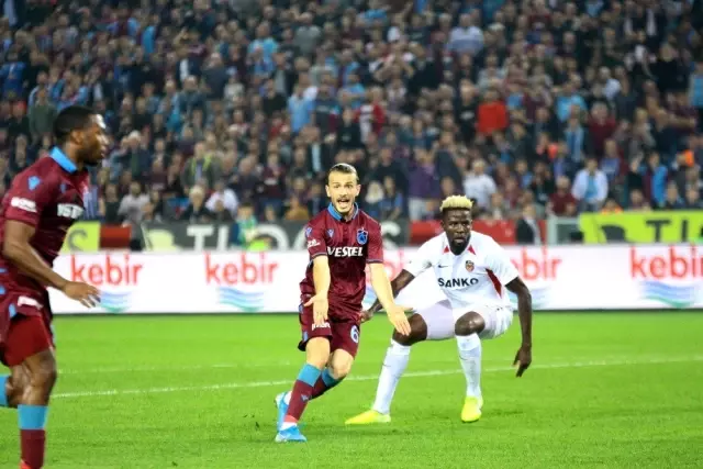 Süper Lig: Trabzonspor: 4 - Gaziantep FK: 1 (Maç sonucu) Süper Lig: Trabzonspor: 4 - Gaziantep FK: 1 (Maç sonucu)