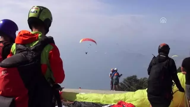 Yamaç paraşütünün 'Kırkpınarı': Babadağ - MUĞLA Yamaç paraşütünün 'Kırkpınarı': Babadağ - MUĞLA