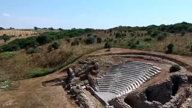 19 asırlık kadın hekim mezarı bulundu 19 asırlık kadın hekim mezarı bulundu