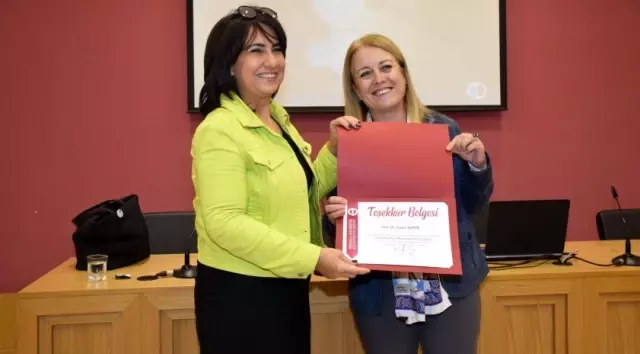 Açıköğretim Söyleşi Günleri'nde otizm spektrum bozukluğu konuşuldu Açıköğretim Söyleşi Günleri'nde otizm spektrum bozukluğu konuşuldu