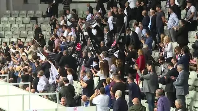 Beşiktaş'ın 34. başkanı Ahmet Nur Çebi oldu Beşiktaş'ın 34. başkanı Ahmet Nur Çebi oldu
