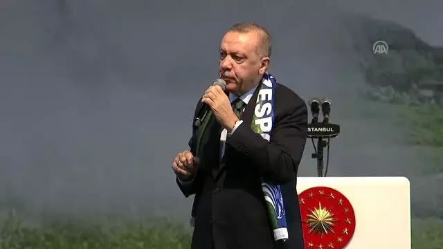 Cumhurbaşkanı Erdoğan: 'Terör örgütüyle anlaşmadık, ABD ile anlaştık' Cumhurbaşkanı Erdoğan: 'Terör örgütüyle anlaşmadık, ABD ile anlaştık'