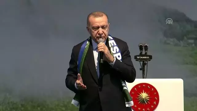 Cumhurbaşkanı Erdoğan: 'Terör örgütüyle anlaşmadık, ABD ile anlaştık' Cumhurbaşkanı Erdoğan: 'Terör örgütüyle anlaşmadık, ABD ile anlaştık'