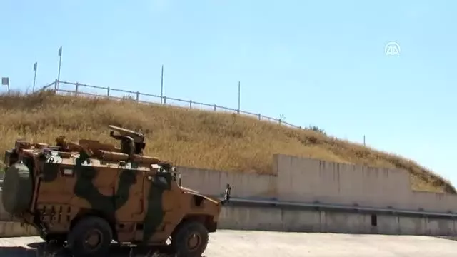 TSK'nın dev askeri zırhlıları karanlıkta görünmez oluyor TSK'nın dev askeri zırhlıları karanlıkta görünmez oluyor