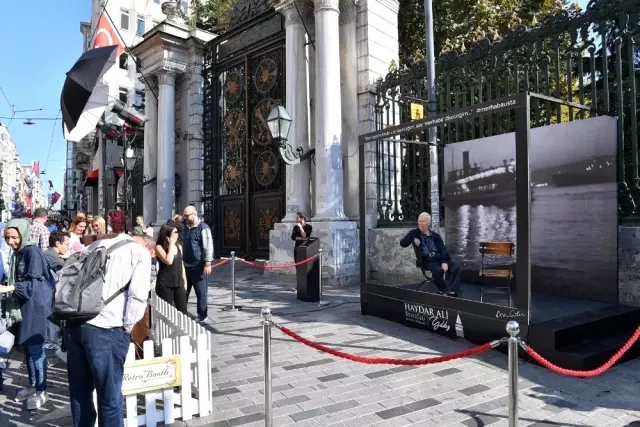 Duayen fotoğrafçı Ara Güler Beyoğlu'nda anıldı Duayen fotoğrafçı Ara Güler Beyoğlu'nda anıldı