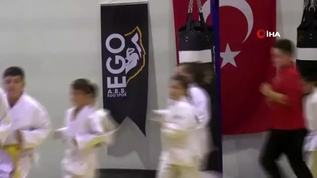 EGO Spor Kulübü geleceğin şampiyonlarını yetiştiriyor EGO Spor Kulübü geleceğin şampiyonlarını yetiştiriyor