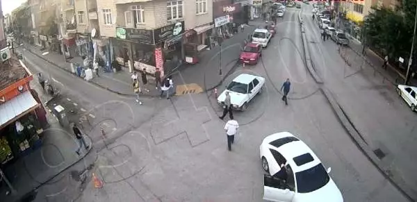 Emine Bulut cinayetinin tüyler ürperten yeni görüntüleri ortaya çıktı Emine Bulut cinayetinin tüyler ürperten yeni görüntüleri ortaya çıktı