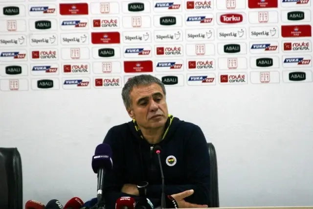 Ersun Yanal: Ersun Yanal: