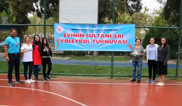 'Evinin Sultanları' ile 'Sokaklar bizim' projesi hayata geçti 'Evinin Sultanları' ile 'Sokaklar bizim' projesi hayata geçti