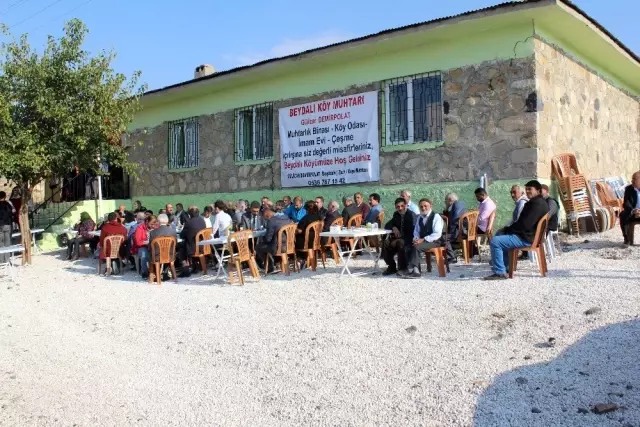 Gelin geldiği köye muhtar oldu, hizmetleri bir bir getirdi Gelin geldiği köye muhtar oldu, hizmetleri bir bir getirdi