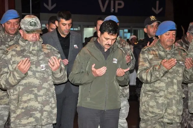 Hakkari şehidi memleketine uğurlandı Hakkari şehidi memleketine uğurlandı