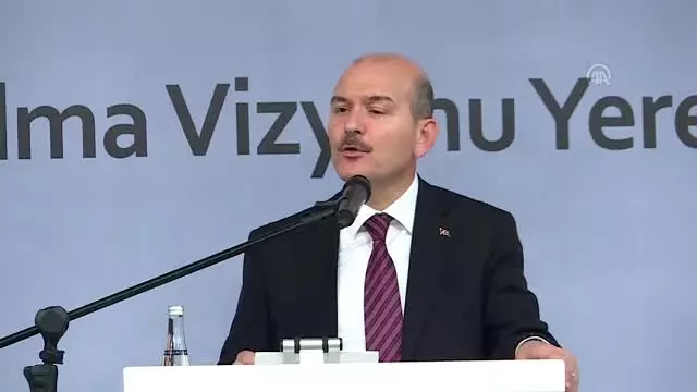 İçişleri Bakanı Soylu: 'DEAŞ'la göğüs göğüse mücadele eden tek ülke Türkiye'dir' İçişleri Bakanı Soylu: 'DEAŞ'la göğüs göğüse mücadele eden tek ülke Türkiye'dir'