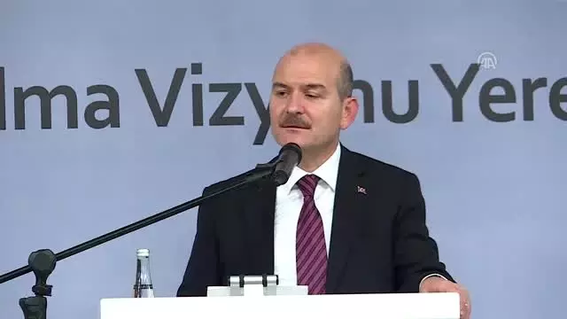 İçişleri Bakanı Soylu: 'DEAŞ'la göğüs göğüse mücadele eden tek ülke Türkiye'dir' İçişleri Bakanı Soylu: 'DEAŞ'la göğüs göğüse mücadele eden tek ülke Türkiye'dir'