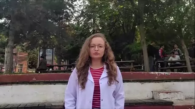 Mekteb-i Tıbbiye'nin kalbi, Mehmetçikle atıyor Mekteb-i Tıbbiye'nin kalbi, Mehmetçikle atıyor