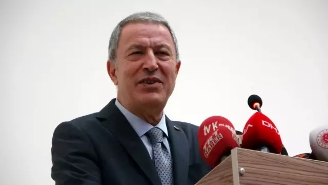 Milli Savunma Bakanı Akar: 'TSK olarak normalin dışında güç kullanmamız asla söz konusu değildir' Milli Savunma Bakanı Akar: 'TSK olarak normalin dışında güç kullanmamız asla söz konusu değildir'