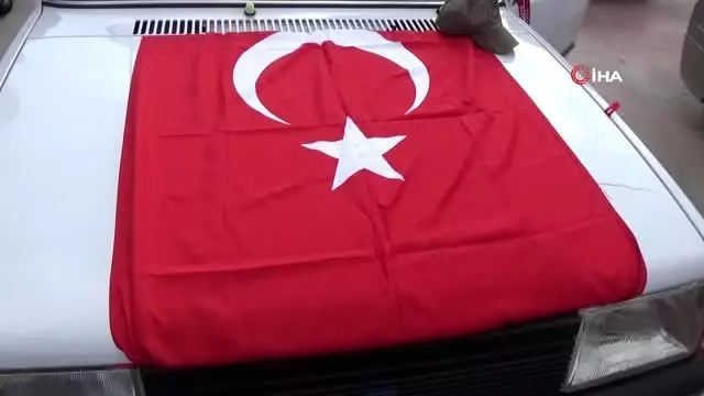 Modifiye tutkunlarından Mehmetçiğe destek konvoyu