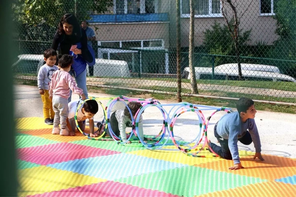 Nostaljik sokak oyunları Maltepe'de hayat buldu