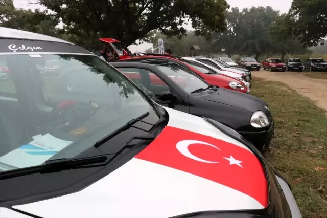 Otomobil tutkunların Barış Pınarı Harekatı'na destek Otomobil tutkunların Barış Pınarı Harekatı'na destek