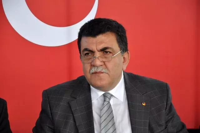 RTSO Başkanı Şaban Aziz Karamehmetoğlu: 'Yapılacaksa bu demiryolu Samsun - Sarp arasında yapılsın'