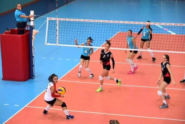 Salihli filede, sarsıldı ama yıkılmadı: 3-2