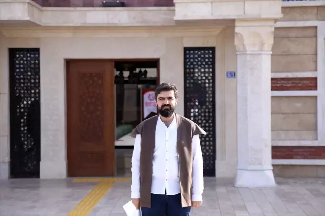 Sanatın imalatı da icrası da burada gerçekleştiriliyor Sanatın imalatı da icrası da burada gerçekleştiriliyor