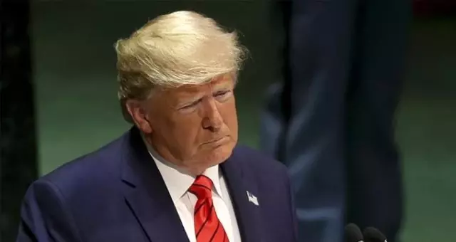 Tepkilere boyun eğen Trump, G-7 Zirvesi'ni kendi otelinde yapmaktan vazgeçti Tepkilere boyun eğen Trump, G-7 Zirvesi'ni kendi otelinde yapmaktan vazgeçti