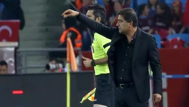 Trabzonspor'un zirve dansı! Ünal Karaman ile başarı geldi... Trabzonspor'un zirve dansı! Ünal Karaman ile başarı geldi...