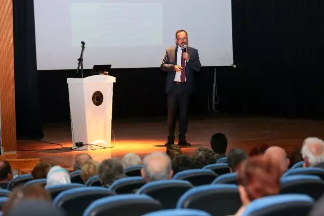 Yenimahallelilere 'alzaymır' semineri Yenimahallelilere 'alzaymır' semineri