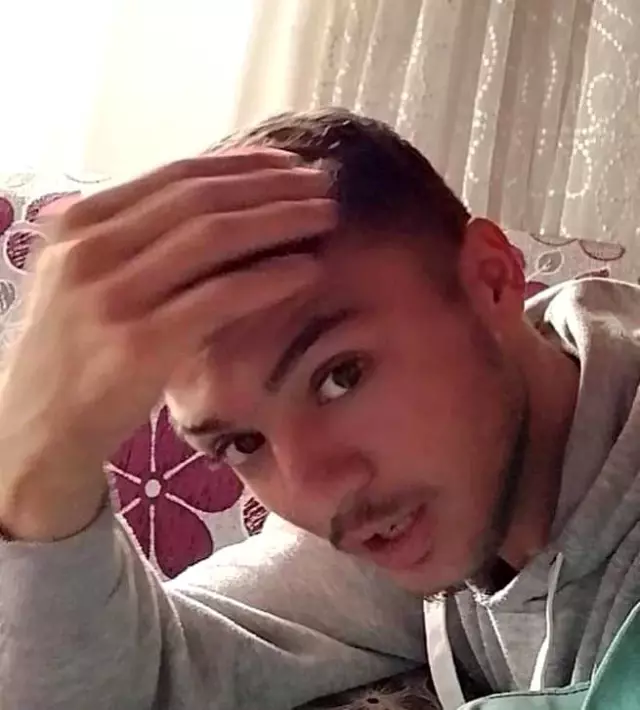 19 yaşındaki genç motosiklet kazasında hayatını kaybetti 19 yaşındaki genç motosiklet kazasında hayatını kaybetti