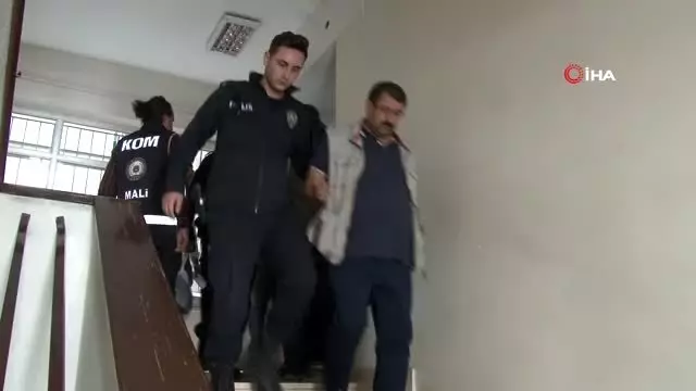 5 Milyar TL kazanç elde eden POS tefecileri çökertildi 5 Milyar TL kazanç elde eden POS tefecileri çökertildi