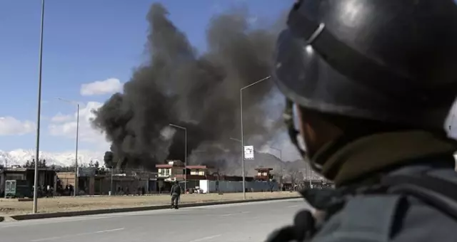 Afganistan'da Taliban militanlarıyla güvenlik güçleri çatıştı: 20 kişi hayatını kaybetti