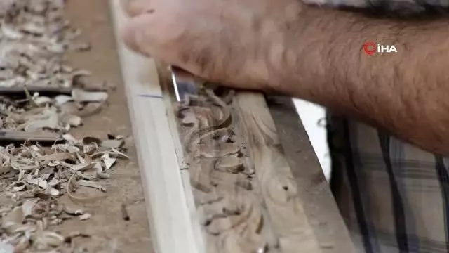 Ahşap oyma ürünleri Avrupa'ya ihraç ediyor Ahşap oyma ürünleri Avrupa'ya ihraç ediyor