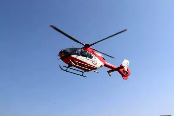 Aort damarı yırtılan hastaya ambulans helikopterle sevk Aort damarı yırtılan hastaya ambulans helikopterle sevk
