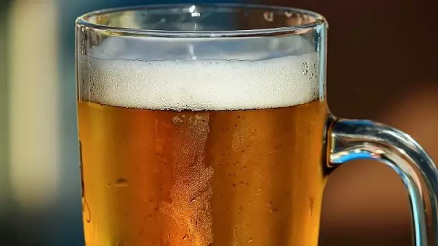 Bağırsaklarında maya çoğalan adamın vücudu kendi kendine bira üretiyor