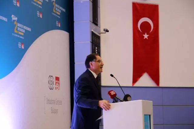 Bakan Kasapoğlu üniversitelerin Ombudsmanlık Topluluğu temsilcileri ile buluştu Bakan Kasapoğlu üniversitelerin Ombudsmanlık Topluluğu temsilcileri ile buluştu