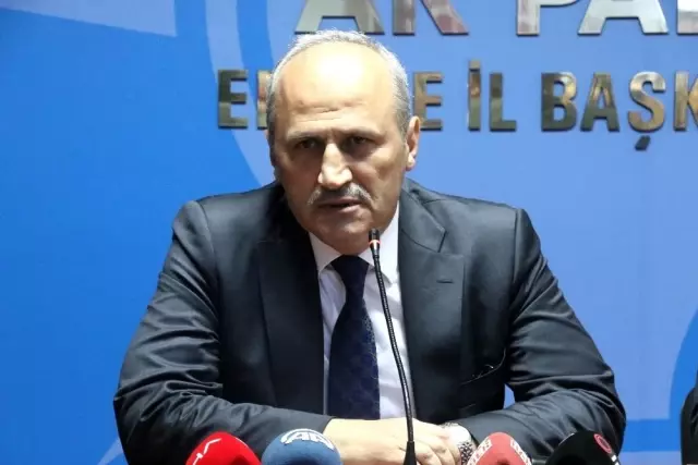 Bakan Turhan'dan Haydarpaşa ve Sirkeci Garı'na açıklama Bakan Turhan'dan Haydarpaşa ve Sirkeci Garı'na açıklama