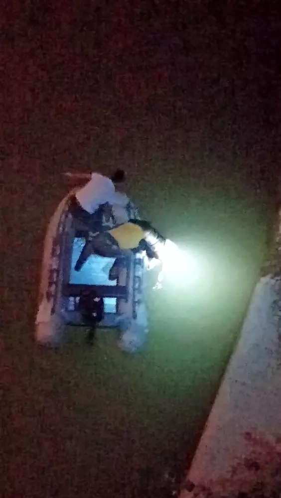 Balık tutarken Çoruh Nehrine düşen şahıs kurtarıldı Balık tutarken Çoruh Nehrine düşen şahıs kurtarıldı