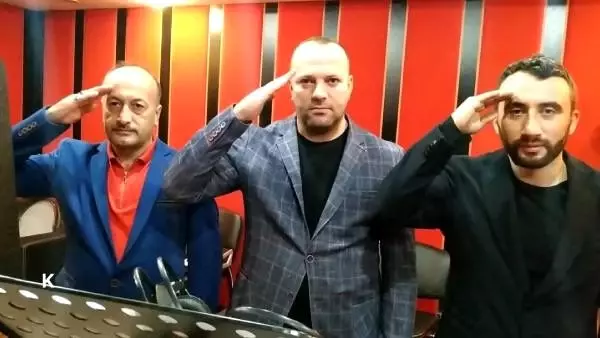 Barış Pınarı Harekatı'ndaki Mehmetçik için türkü bestelediler Barış Pınarı Harekatı'ndaki Mehmetçik için türkü bestelediler