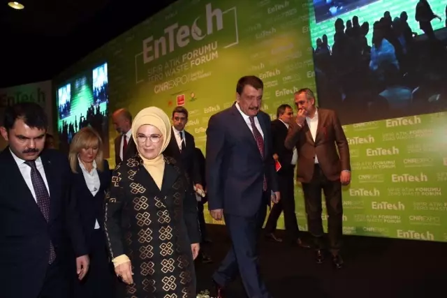 Başkan Gürkan, Sıfır Atık Yönetimi panelinde konuştu Başkan Gürkan, Sıfır Atık Yönetimi panelinde konuştu