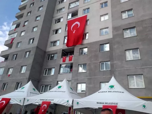 Başkent'e şehit ateş düştü Başkent'e şehit ateş düştü