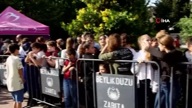 Beylikdüzü'nde 10 bin kişilik mantı dağıtıldı Beylikdüzü'nde 10 bin kişilik mantı dağıtıldı