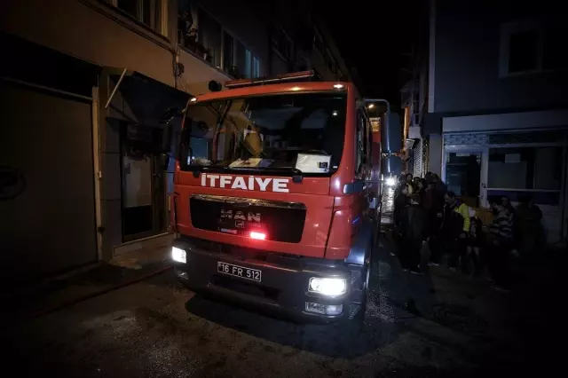 Bursa'da ev yangını Bursa'da ev yangını